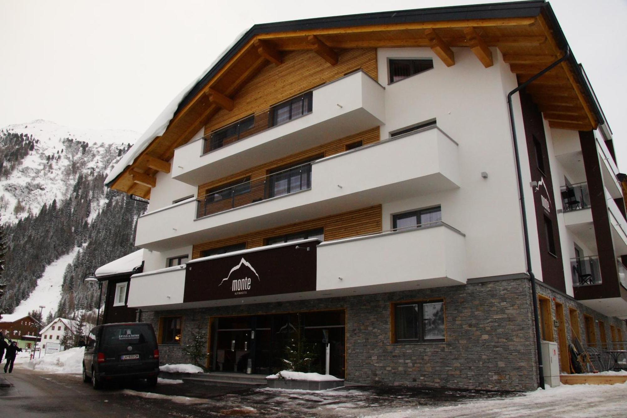 Alpinhotel Monte Superior - Silvretta Card Premium Betrieb Galtuer Ngoại thất bức ảnh